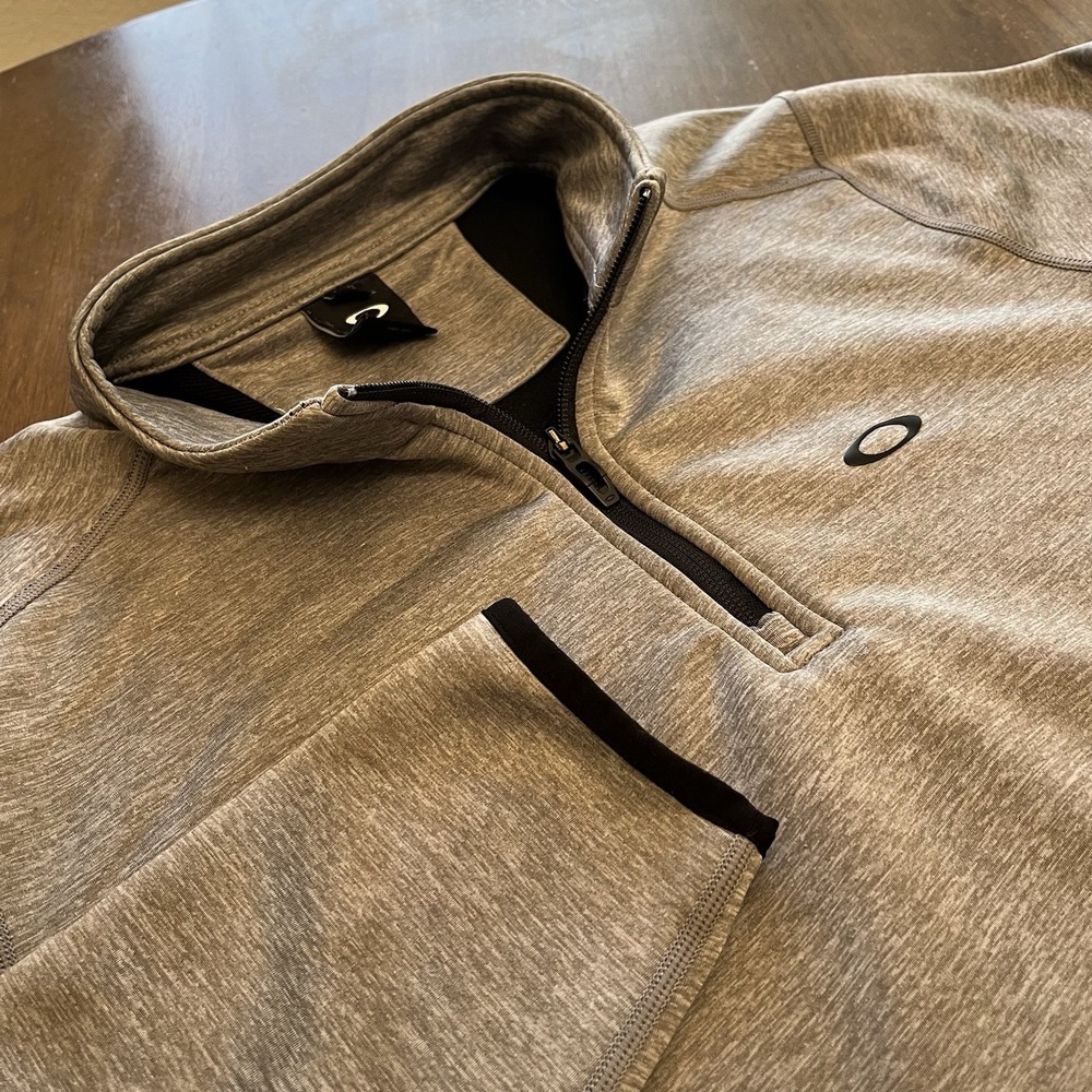 Oakley Gravity Range Quarter Zip Golf Pullover XL Gray Regular Fit